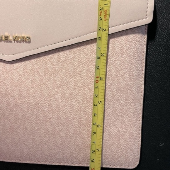 Michael Kors Pink Envelope Style Clutch Purse - Picture 10 of 11